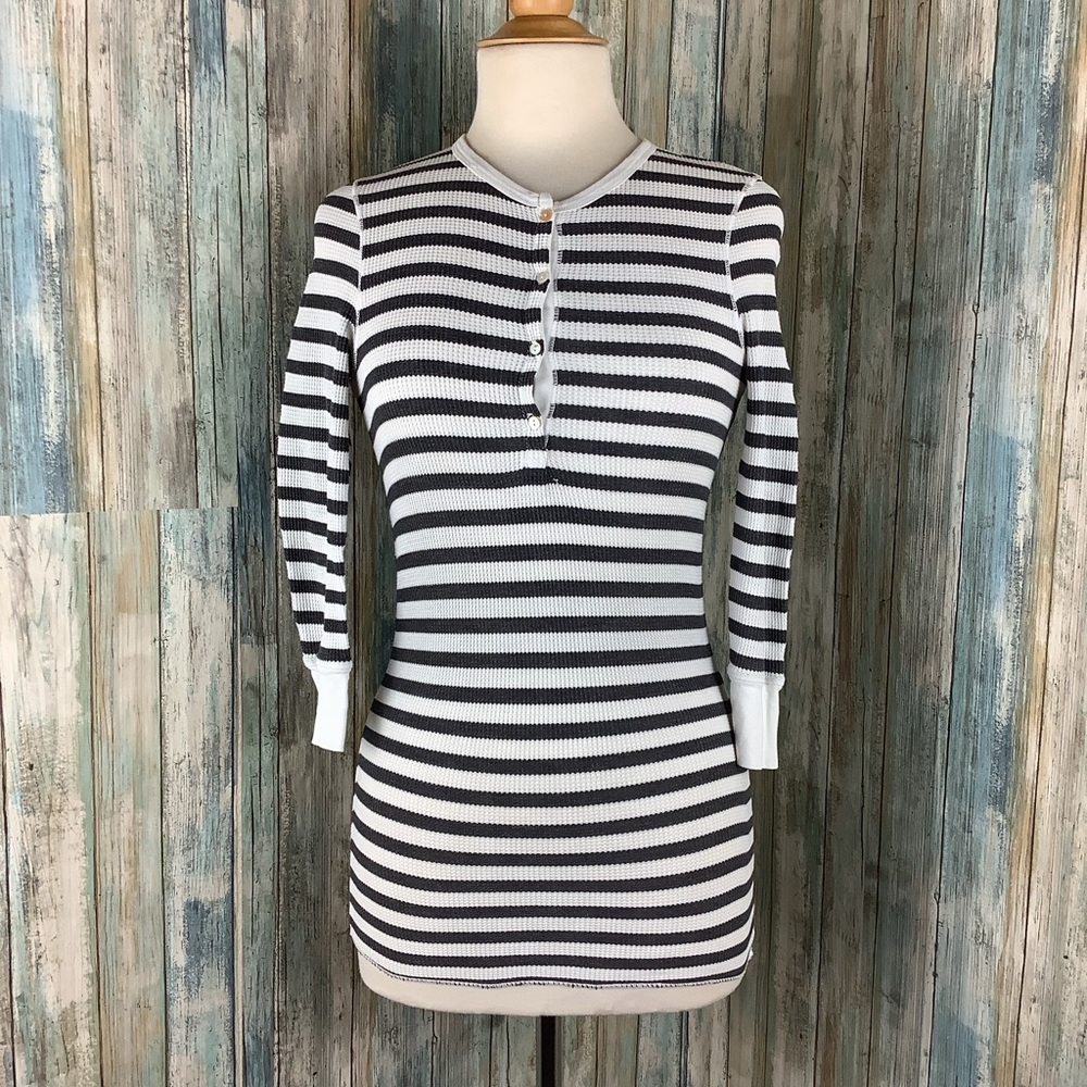 Splendid 3/4 sleeve waffle knit blk/white striped top size Medium